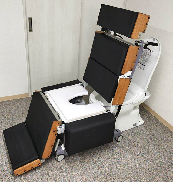 movbot Nurse-Careおむつを外して自宅のトイレで排泄